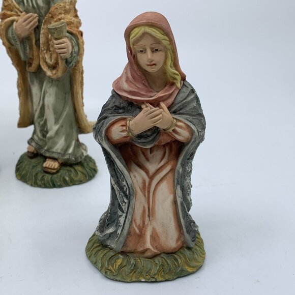 Vintage Nativity Set Mary Joseph Baby Jesus in Manger 3 Wise Men 6 Figures 6" - Picture 3 of 11